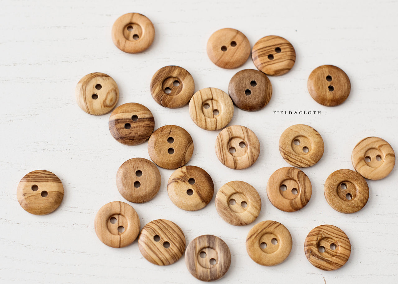 Round Rim Wooden Button